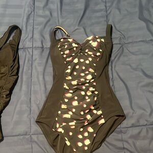 Women's one piece swimsuit